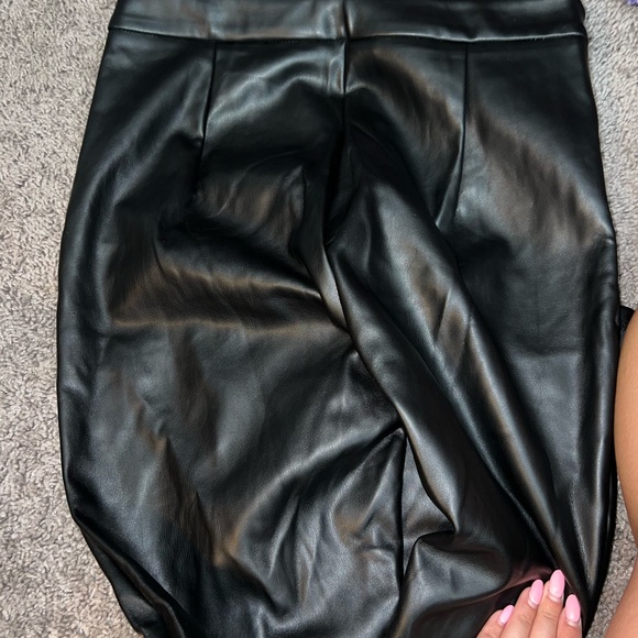 Leather pants size L - Picture 2 of 4